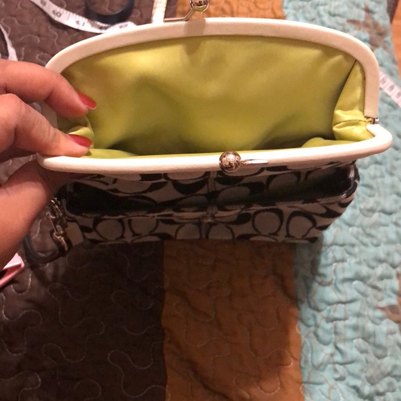 Coach Purse - Picture 4 of 4